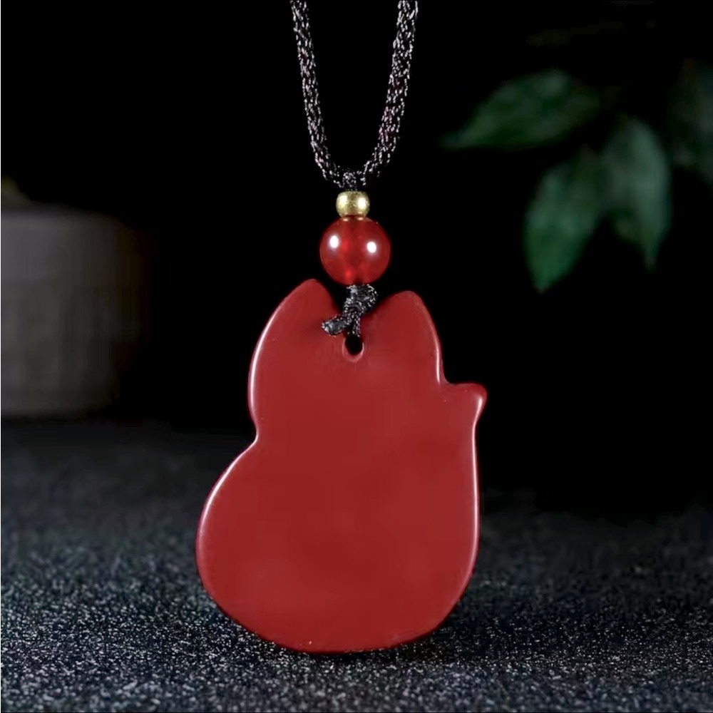 Cinnabar carved fox - Picture 5 of 9